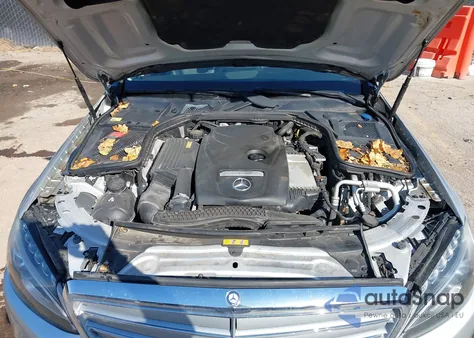 2015 Mercedes-Benz C 300 Luxury 4Matic from USA, damaged, VIN 55SWF4KBXFU068359